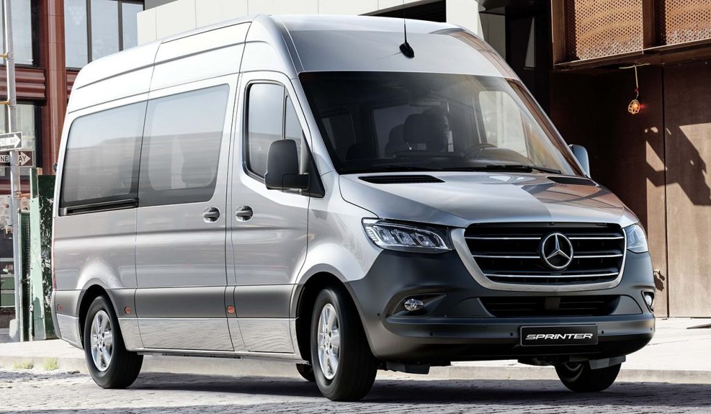 Mercedes Benz lanzó la Sprinter con un motor más eficiente AUTO X Arg