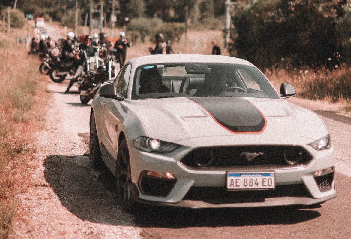 Ford realizó el Day Trip de Herencia en Punta del Este con el Mustang Mach 1