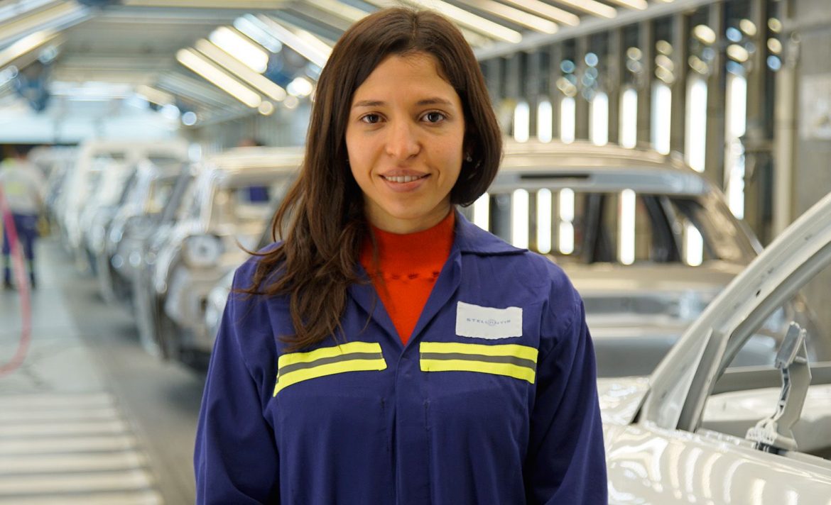 Stellantis nombró a Yanina Casciaro responsable de Grupo de Producción en la planta de El Palomar