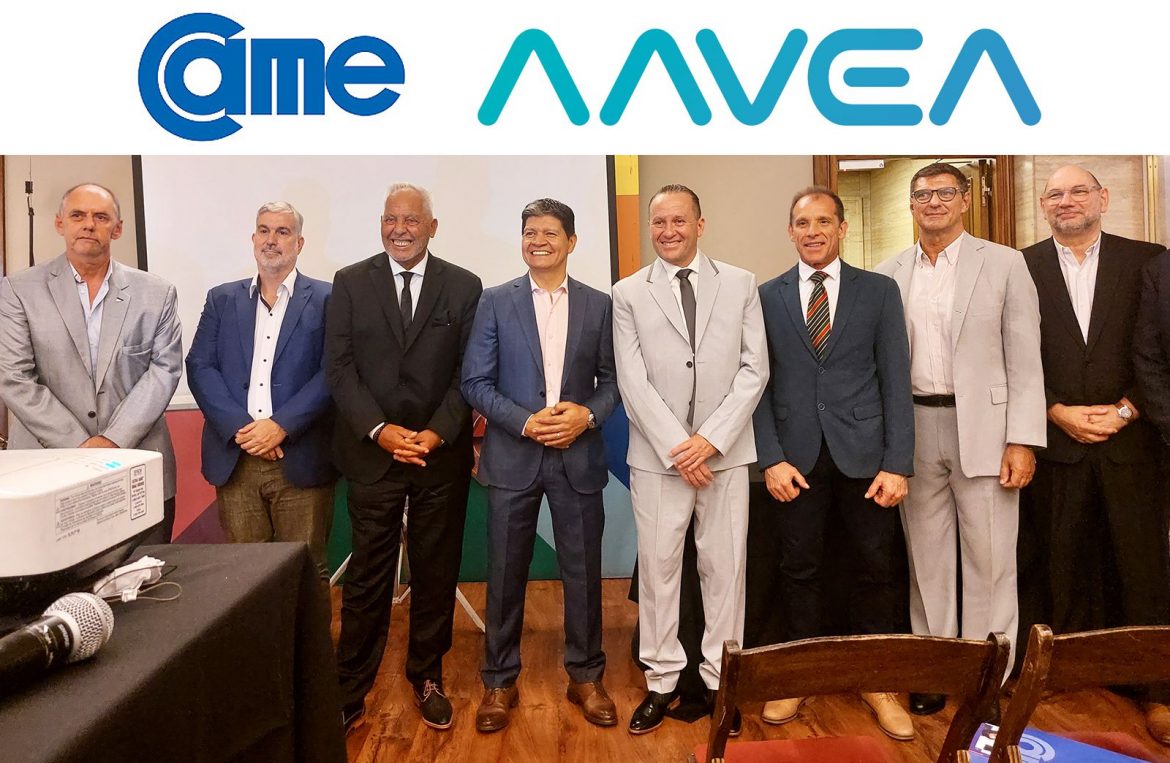 AAVEA, y otros actores del sector, fueron invitados por CAME a un taller de vehículos eléctricos y energías renovables: Hay expectativas de cambios positivos ante el nuevo Gobierno