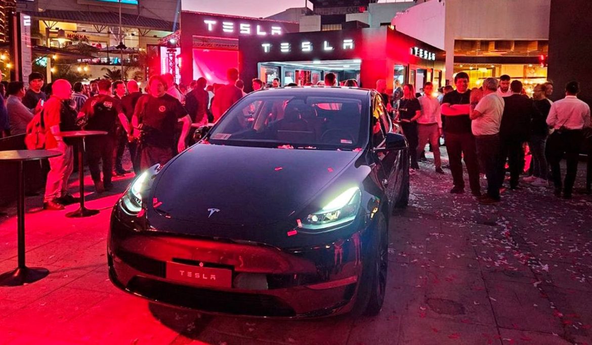 Tesla abrió su primera tienda online en Sudamérica: Chile fue el lugar elegido por Elon Musk
