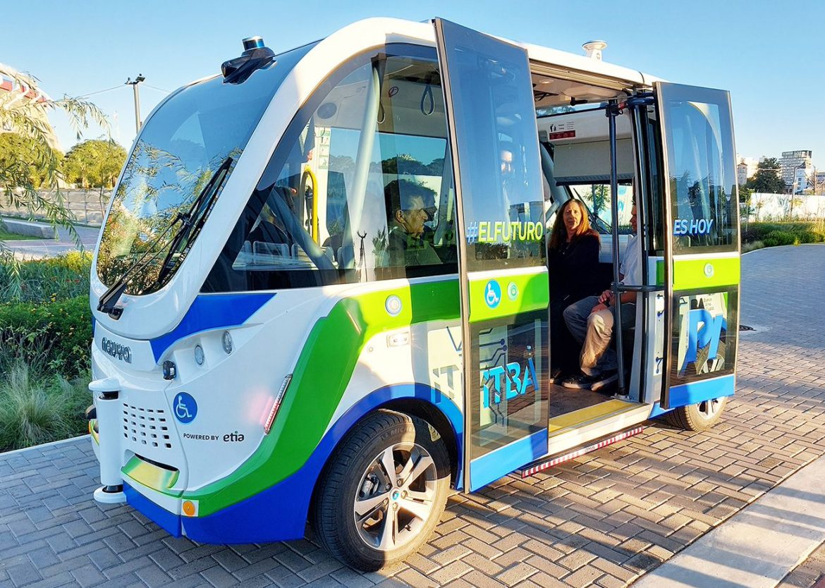 ETIA es la representante en toda la región de Gaussin Macanica Mobility, el fabricante del bus autónomo NAVYA ubicado en el Parque de Innovación: Hay empresas privadas interesadas en este vehículo