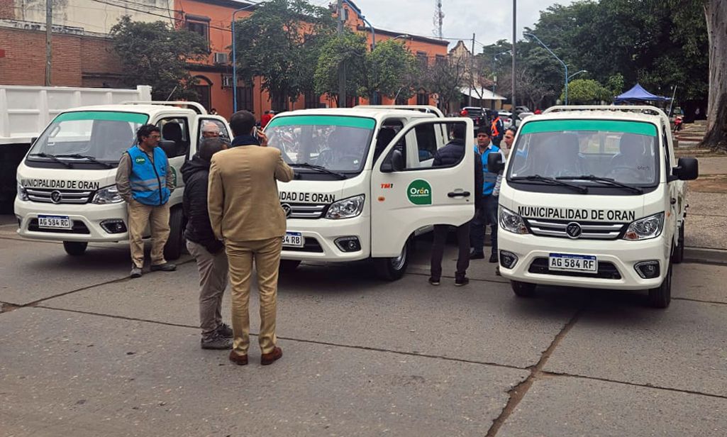 Foton reforzó la flota del Municipio de Orán con tres unidades del TM1 en Salta