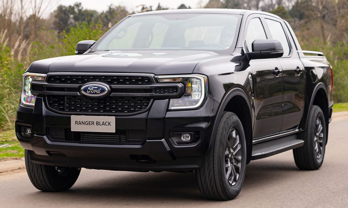 Black: Ford lanzó una nueva versión totalmente negra de la Ranger